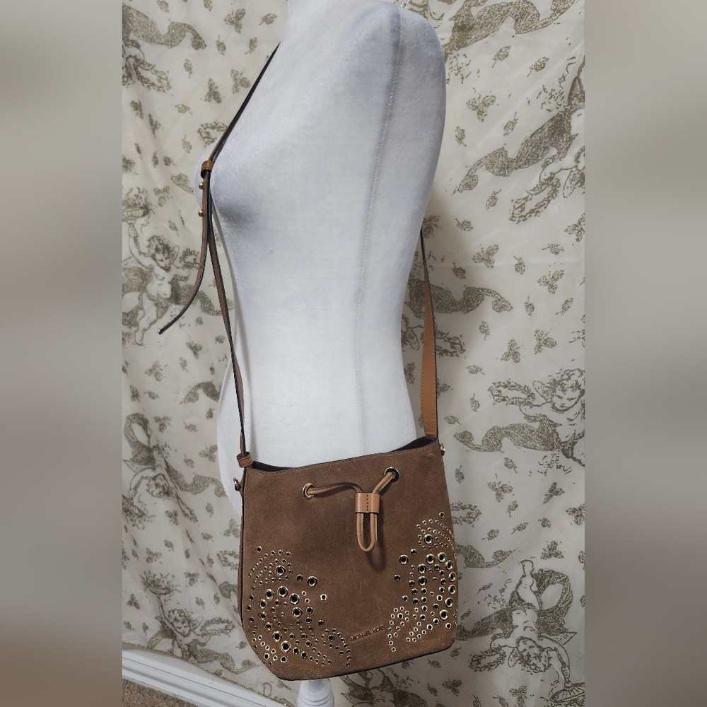 Michael Kors Cary Embellished Suede Bucket Crossbody caramel suede gold stud